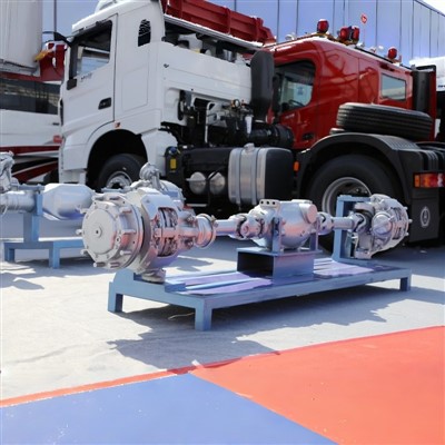 Osztott{0}} típusú kormányzott tengelyek